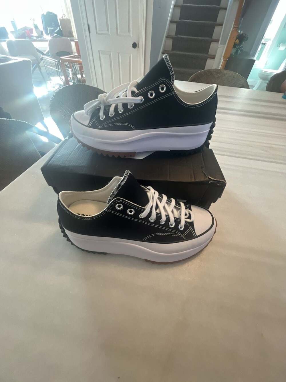 Converse Run Star Hike Ox Size Womens 10.5 Men’s 9 Black White Gum Canvas Sneake